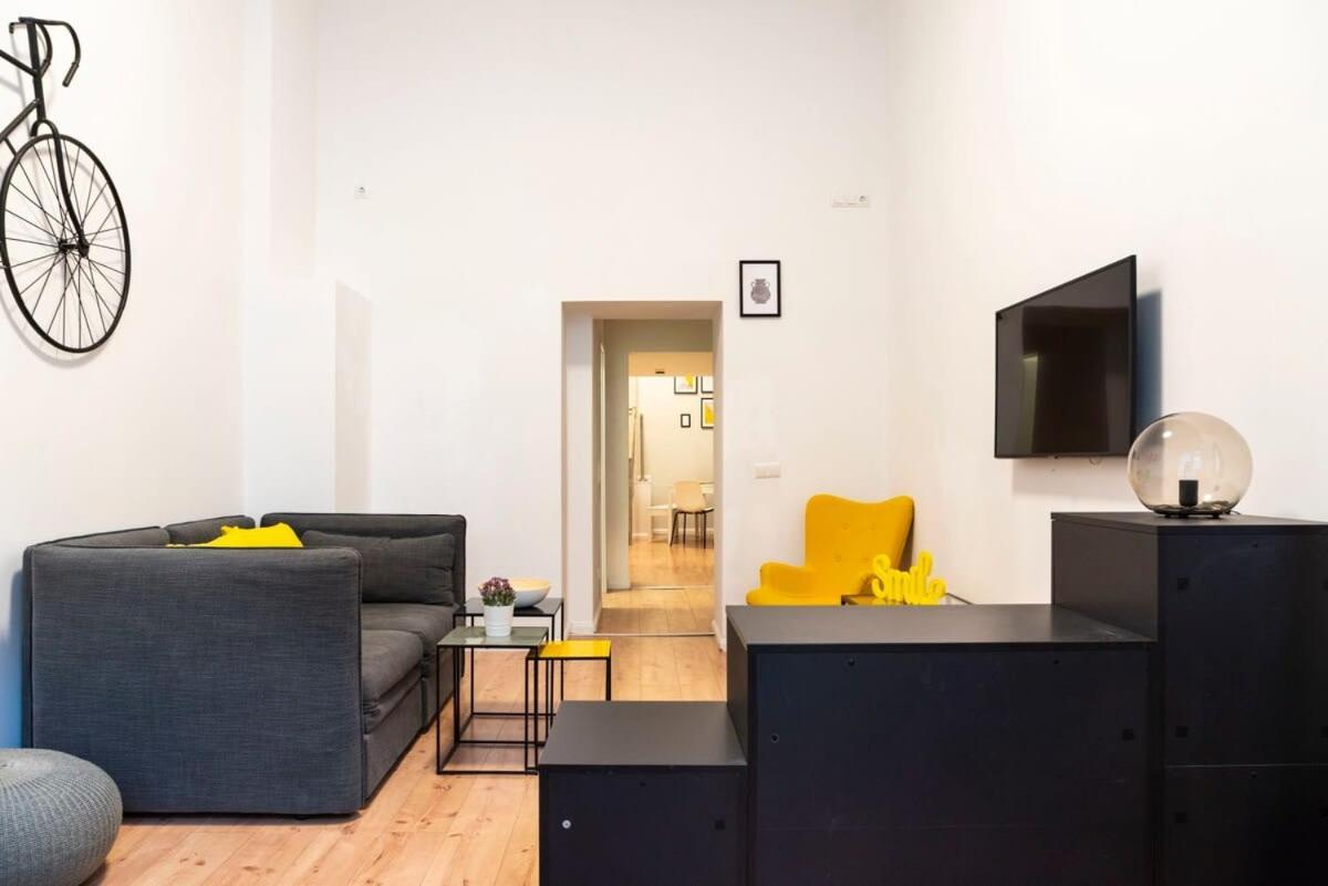 Spacious Two Br Plus Ac Plus Selfcheckin Berlin Exterior photo