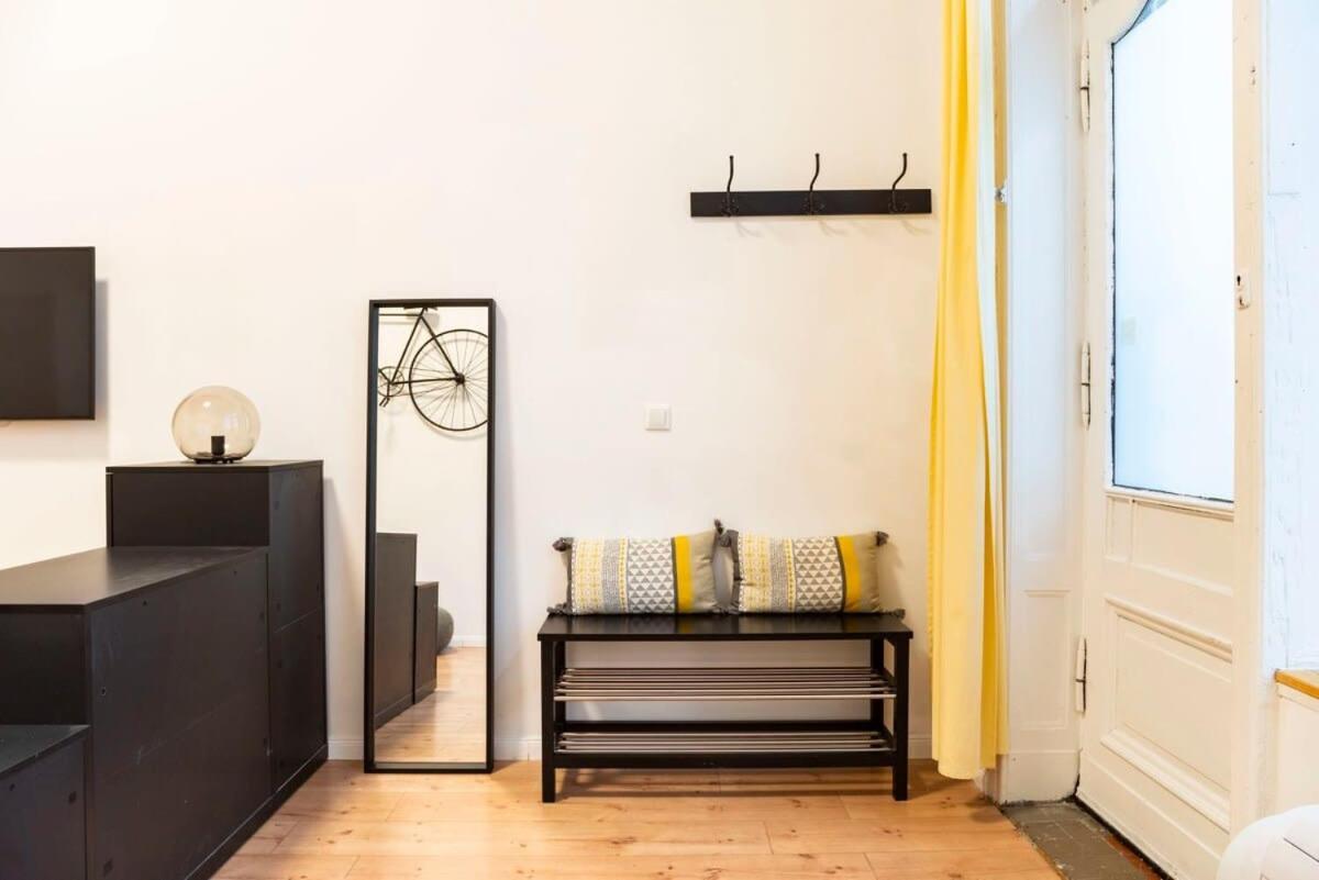 Spacious Two Br Plus Ac Plus Selfcheckin Berlin Exterior photo